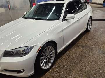 328i