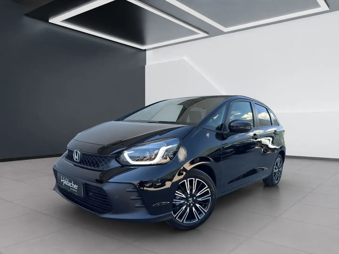 Honda Jazz 1.5 AT Advance DAB AUT Schwarz - 2