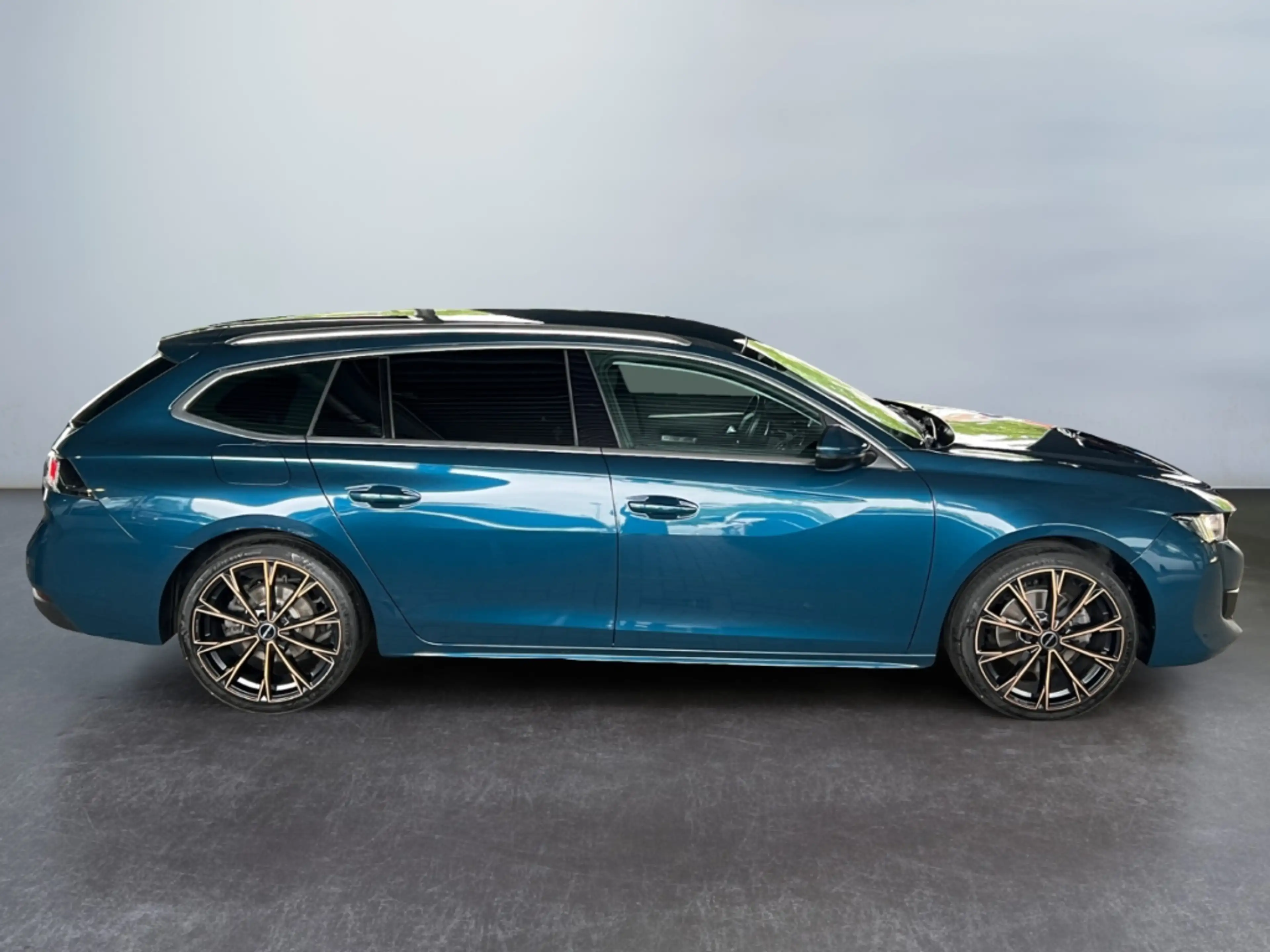 Peugeot 508 SW 1.2 130 Active *Digi CP*19Zoll*PDC*CarPlay* — photo 10