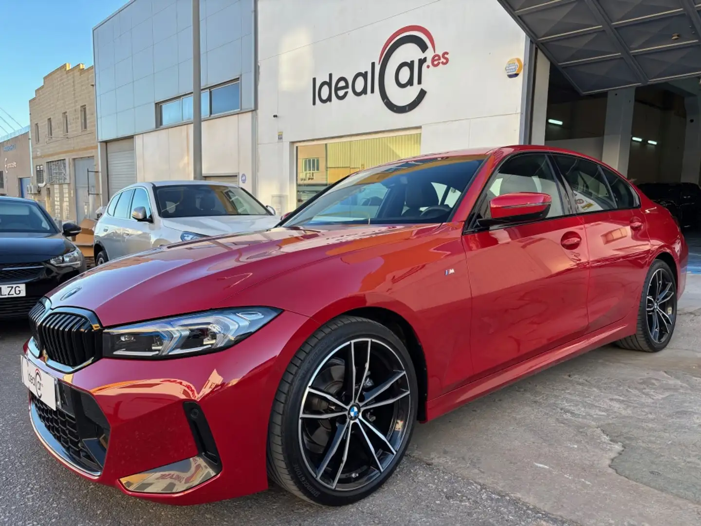 BMW 318 318dA M Sport Rojo - 1