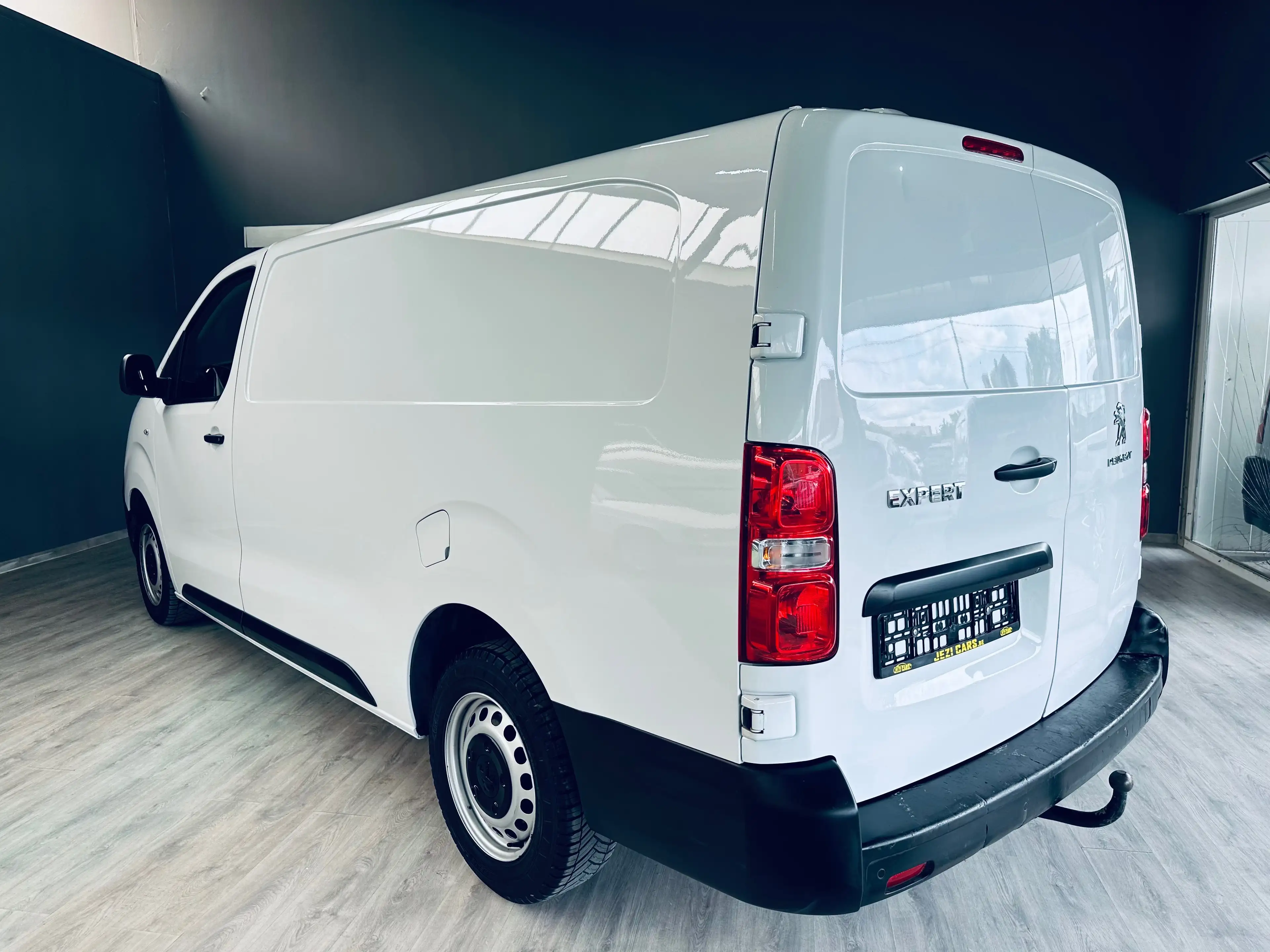 Peugeot Expert 2.0 BlueHDi L2 — photo 4