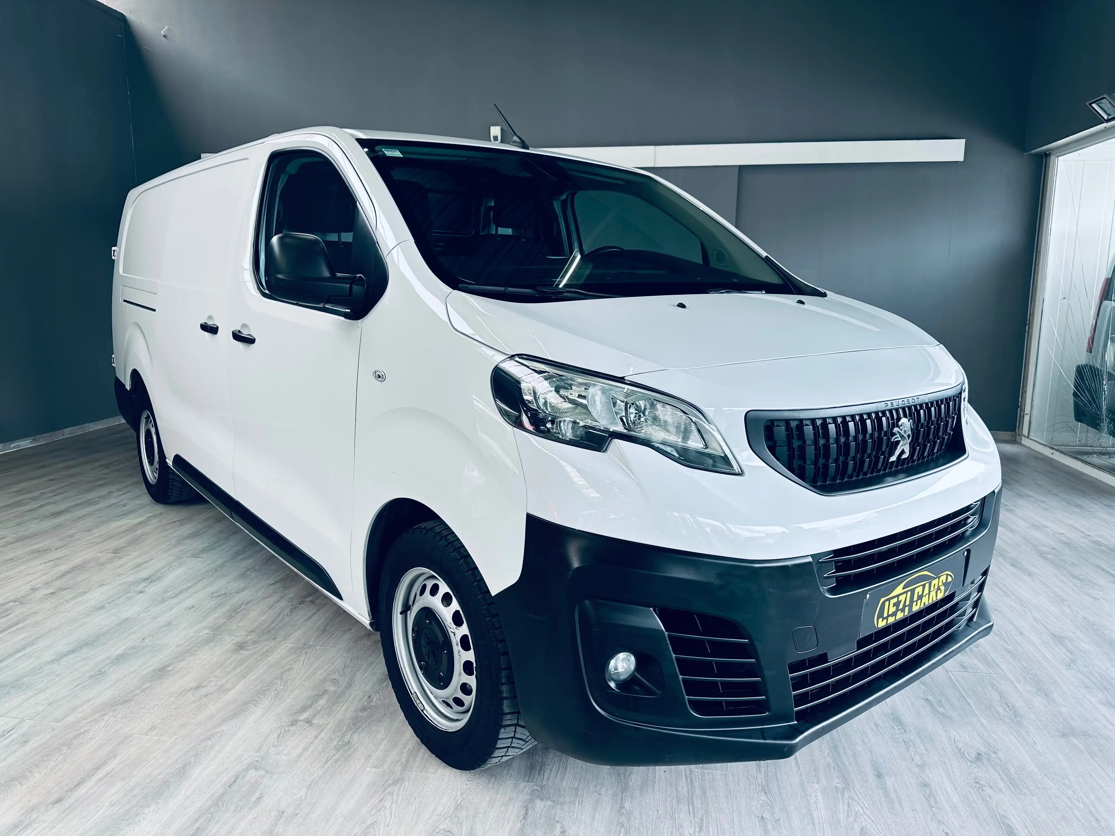 Peugeot Expert 2.0 BlueHDi L2