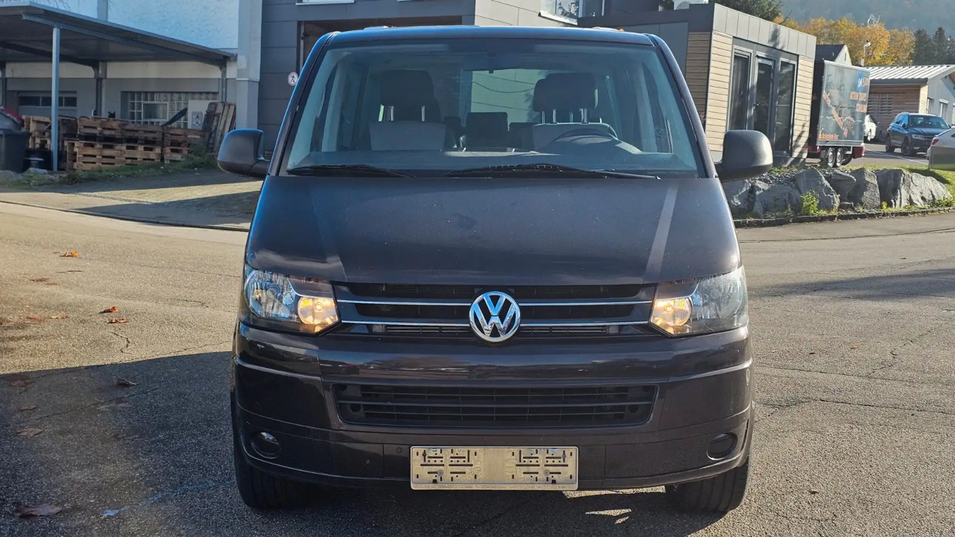 Volkswagen T5 Transporter T5 Bus Multivan Startline, 140 PS Braun - 2