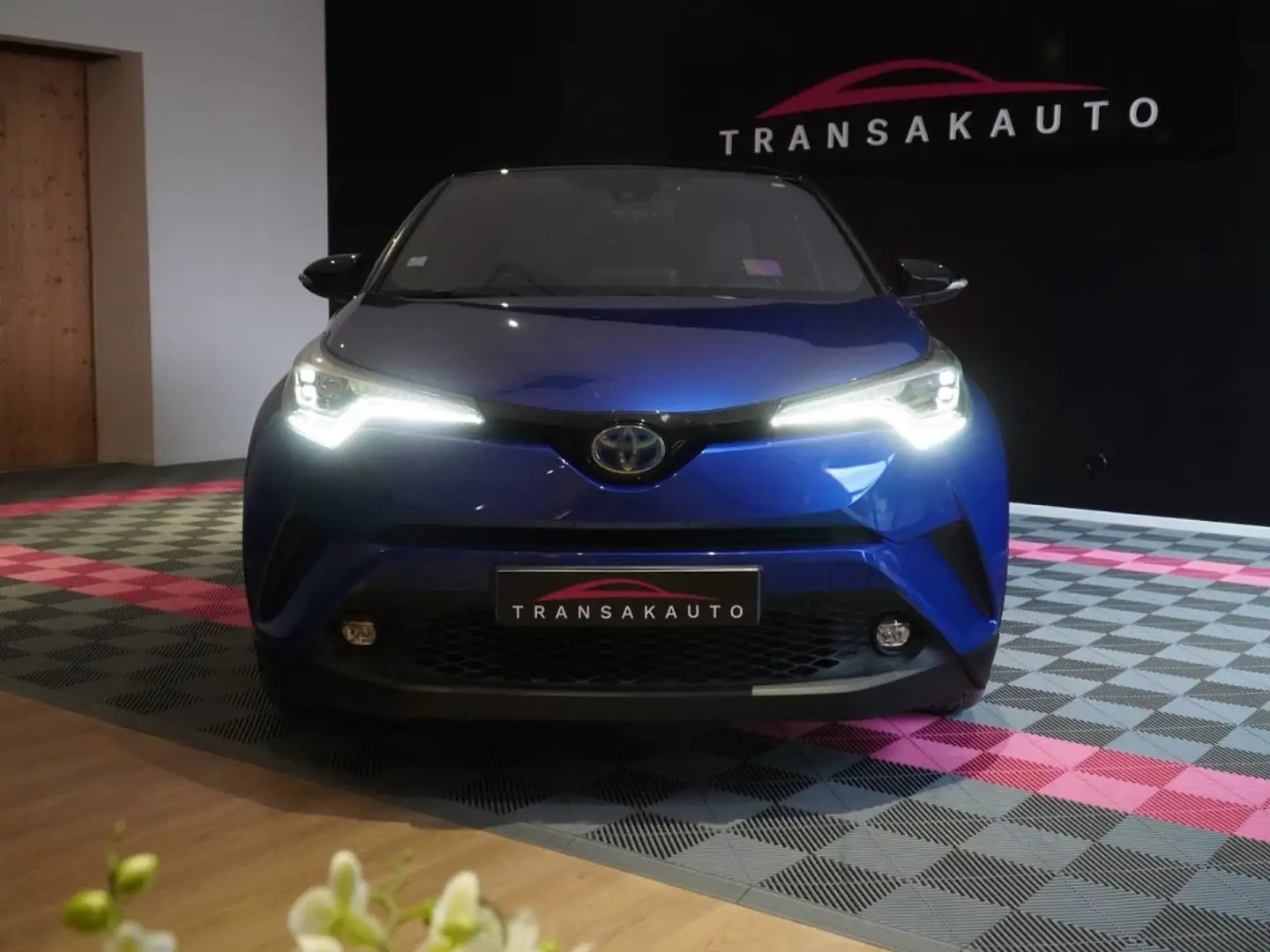Toyota C-HR HYBRIDE 122h Graphic / Garantie constructeur 3 ans Blauw - 2