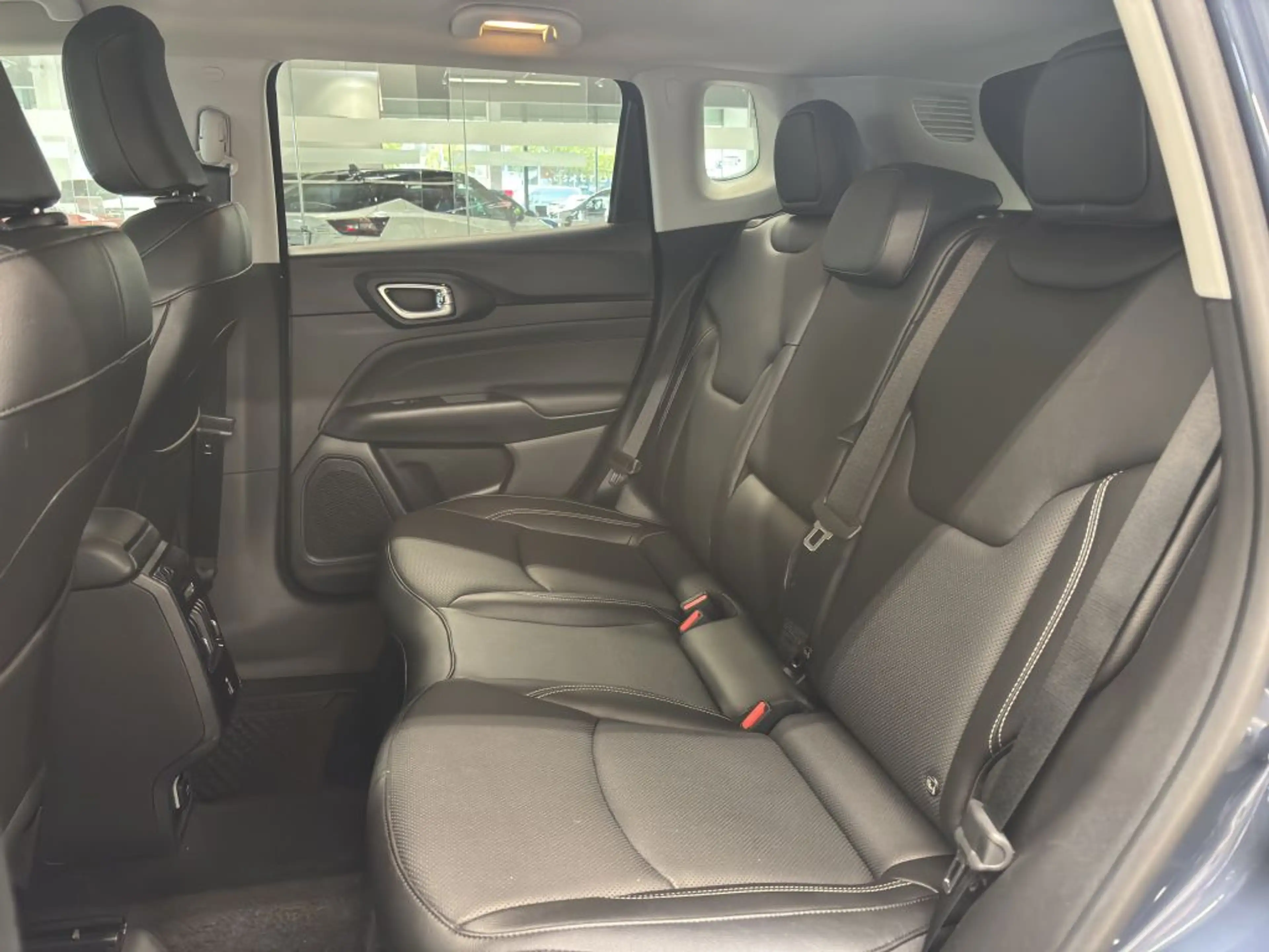 Jeep Compass 1.5 GSE T4 48V e-Hybrid AUTOMATIK S WINTER-Pkt. PD — photo 11