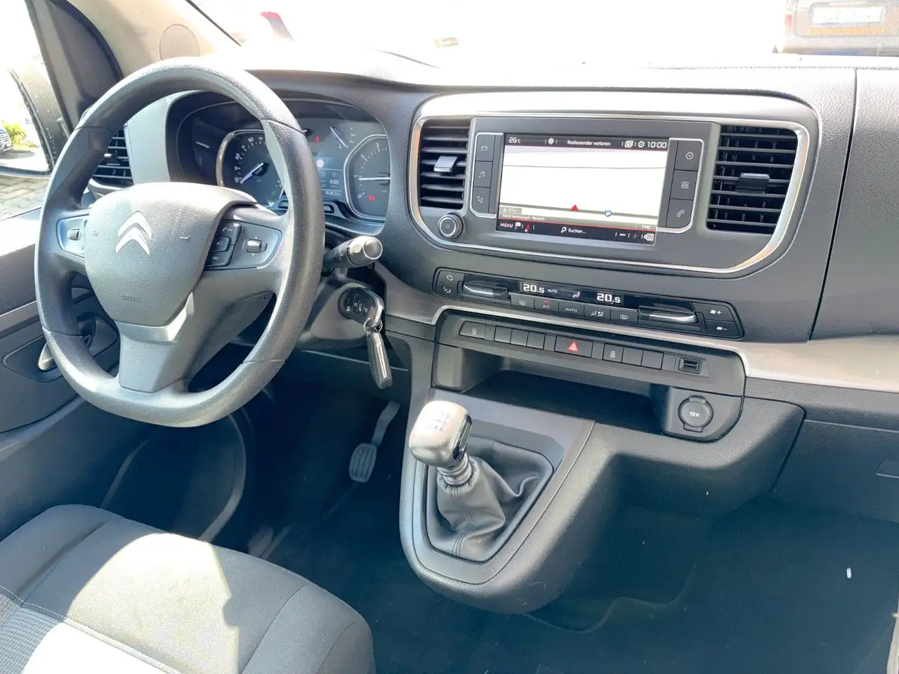Citroen Spacetourer — photo 18 sur 36
