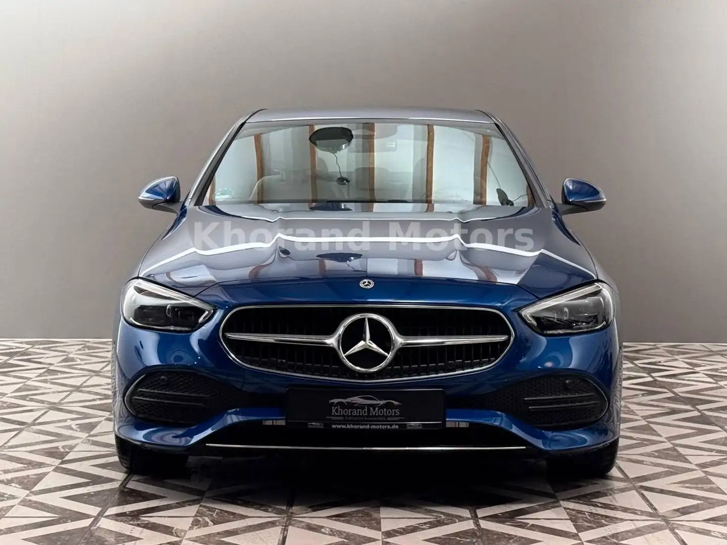 Mercedes-Benz C 180 Limousine Sonderausstattung Bleu - 2