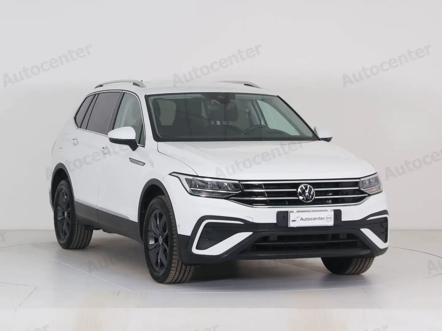 Volkswagen Tiguan Allspace 2.0 TDI SCR DSG Life Bianco - 2