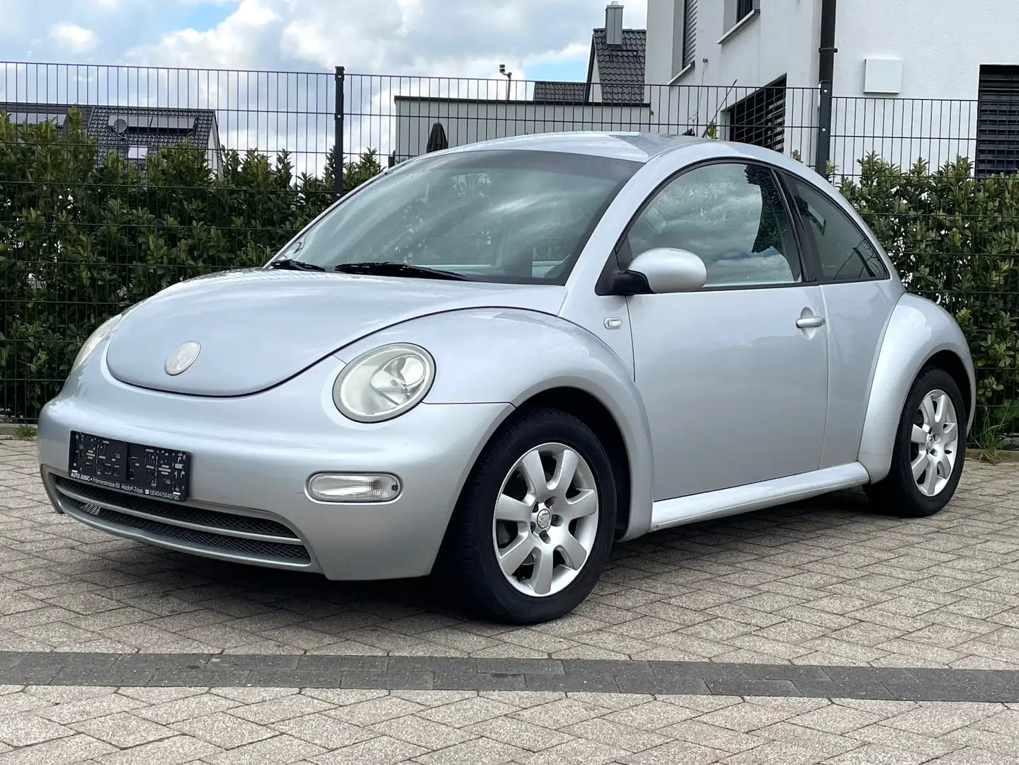 Volkswagen New Beetle 1.4 Style * ZAHNRIEMEN + ÖLSERVICE + TÜV NEU Grau - 1