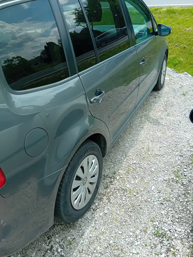 Volkswagen Touran Export oder Händler - 2