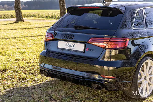 Audi RS3 view 12