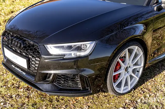 Audi RS3 view 10