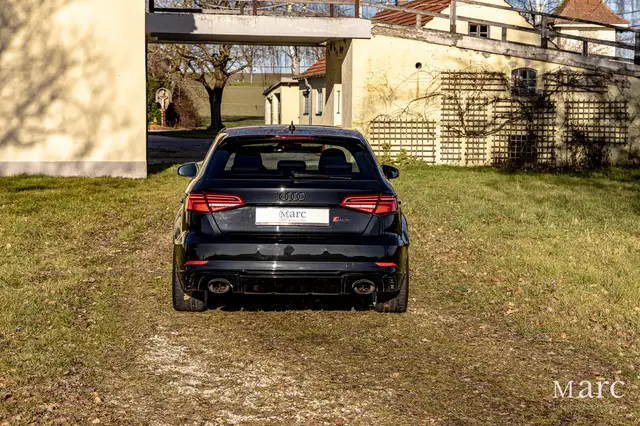 Audi RS3 view 6