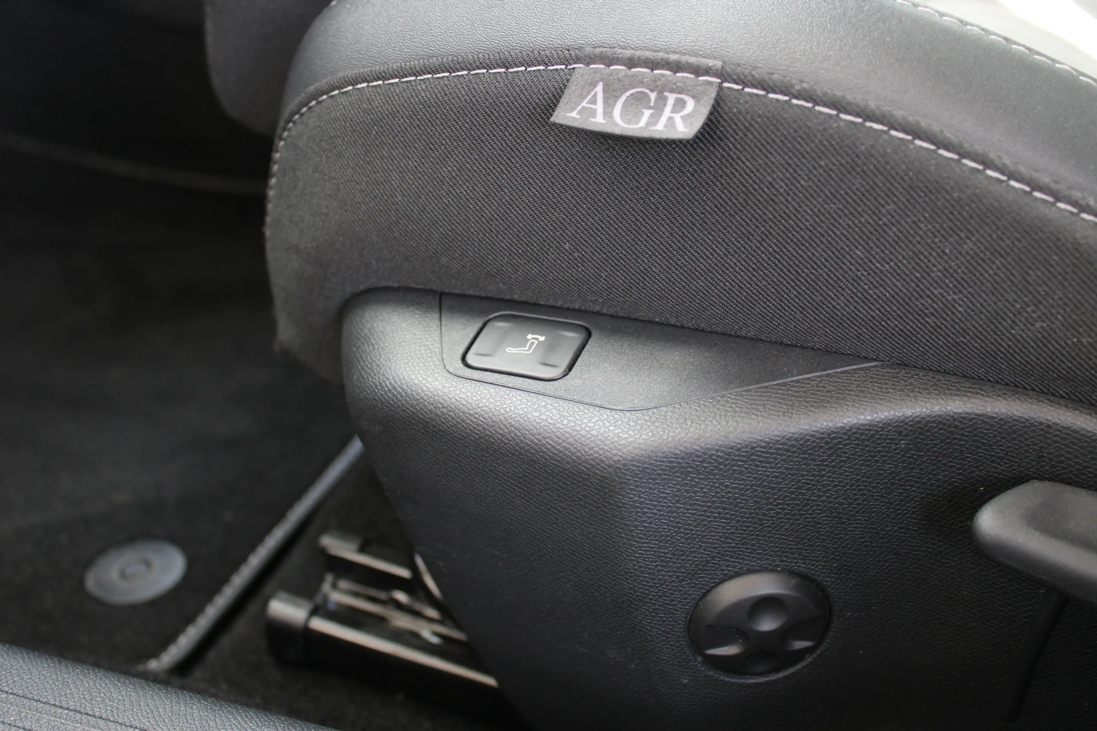 Opel Astra Sports Tourer 1.6 Hybrid Elegance | Dealeronderhou — photo 24