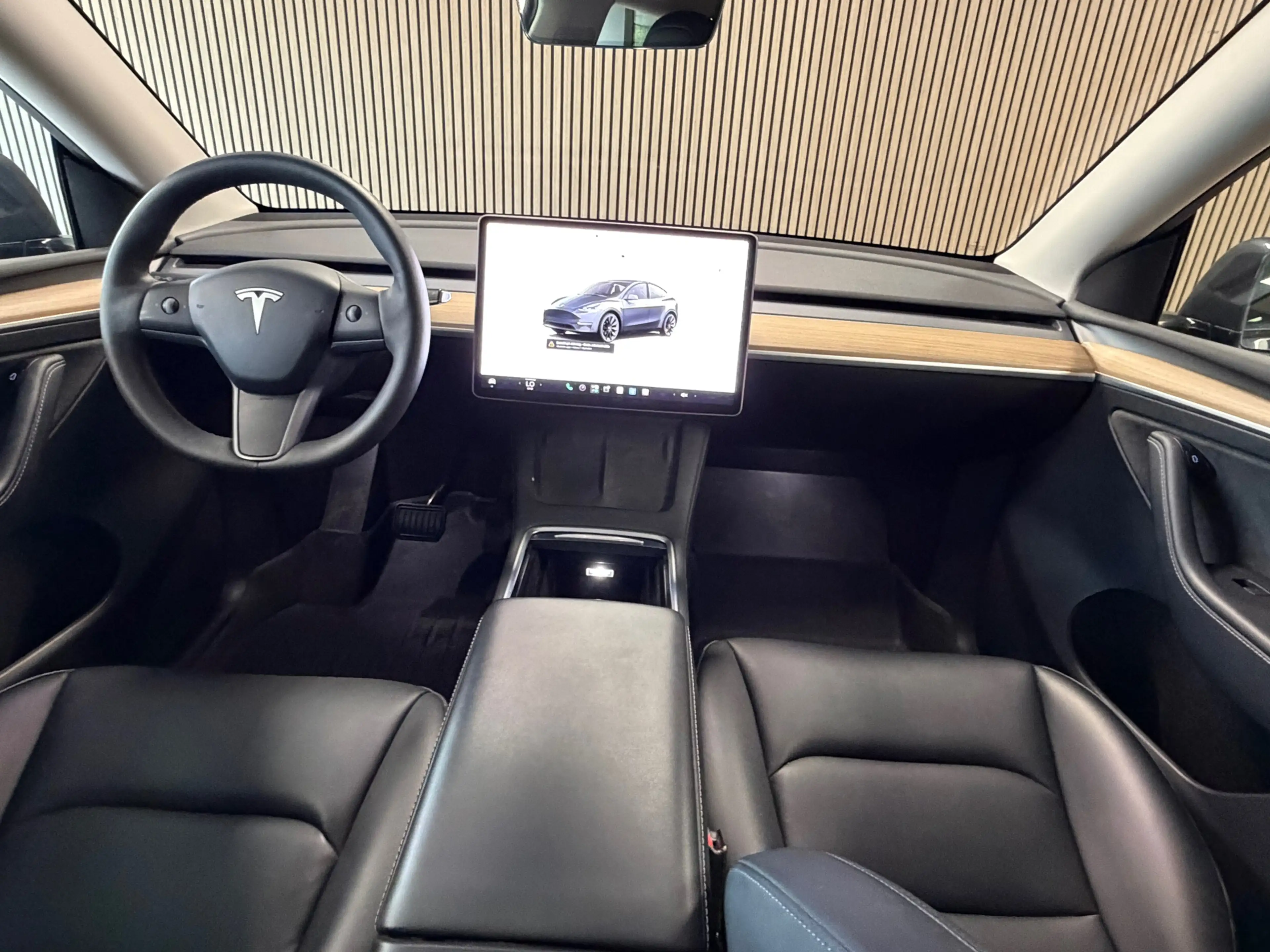 Tesla Model Y Long Range AWD 75 kWh 533KM bereik WLTP — photo 15