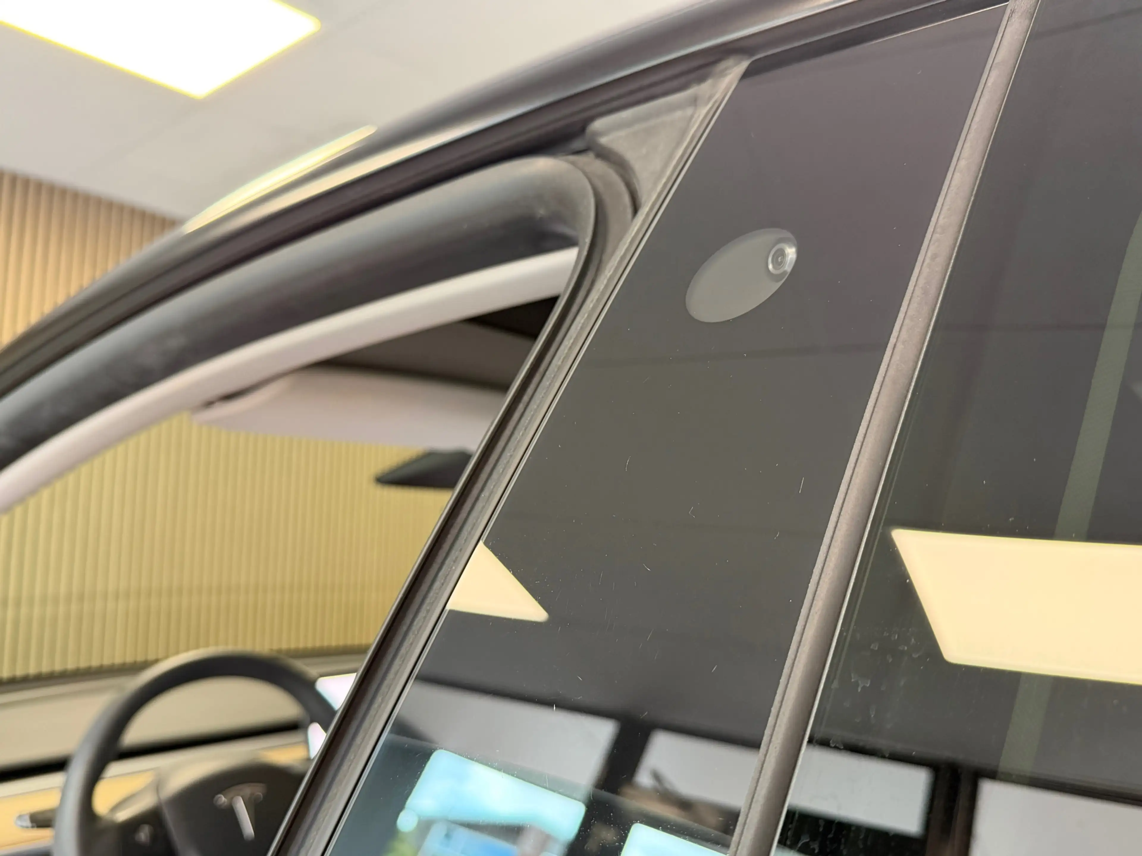 Tesla Model Y Long Range AWD 75 kWh 533KM bereik WLTP — photo 16