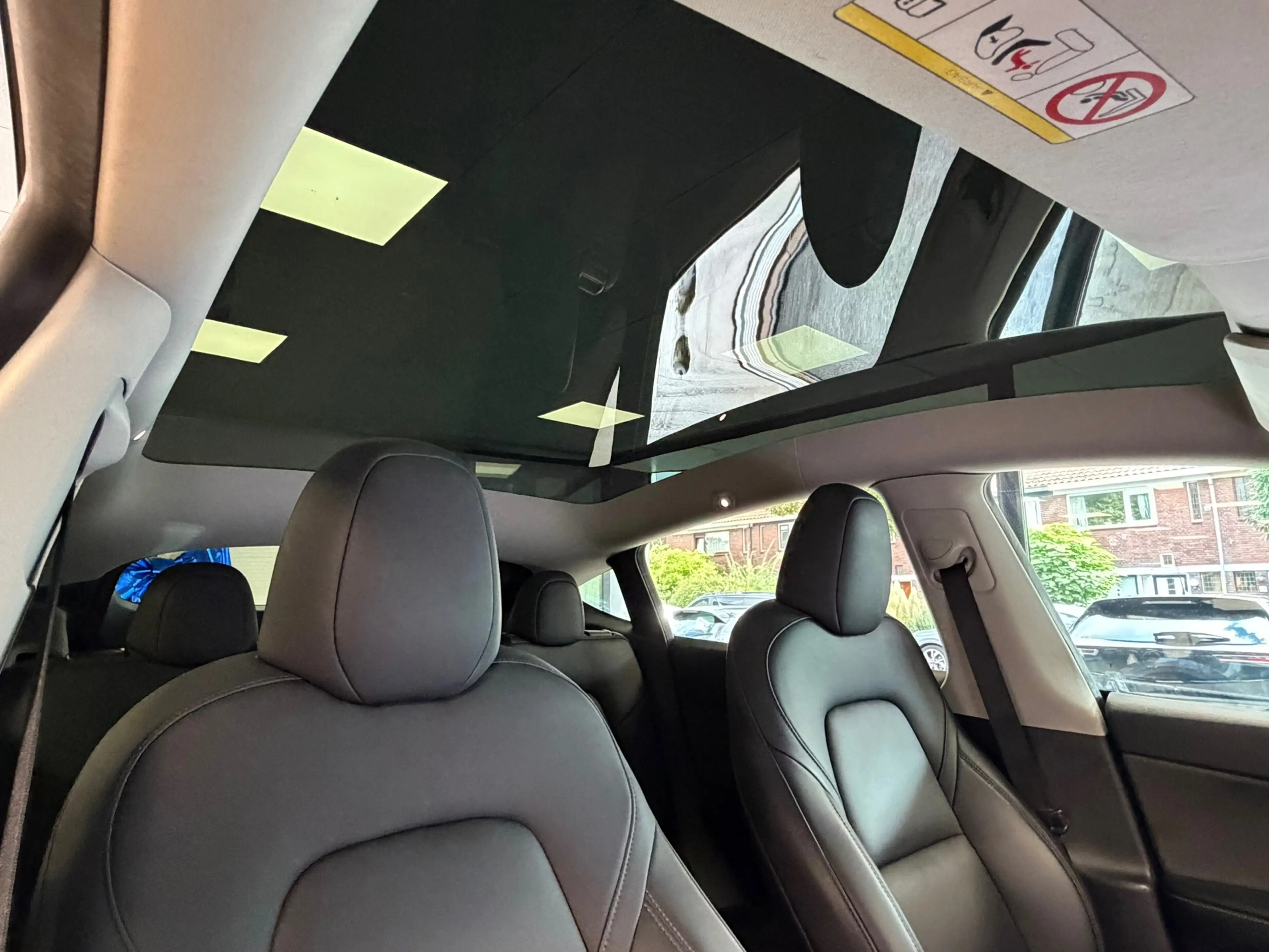 Tesla Model Y Long Range AWD 75 kWh 533KM bereik WLTP — photo 13