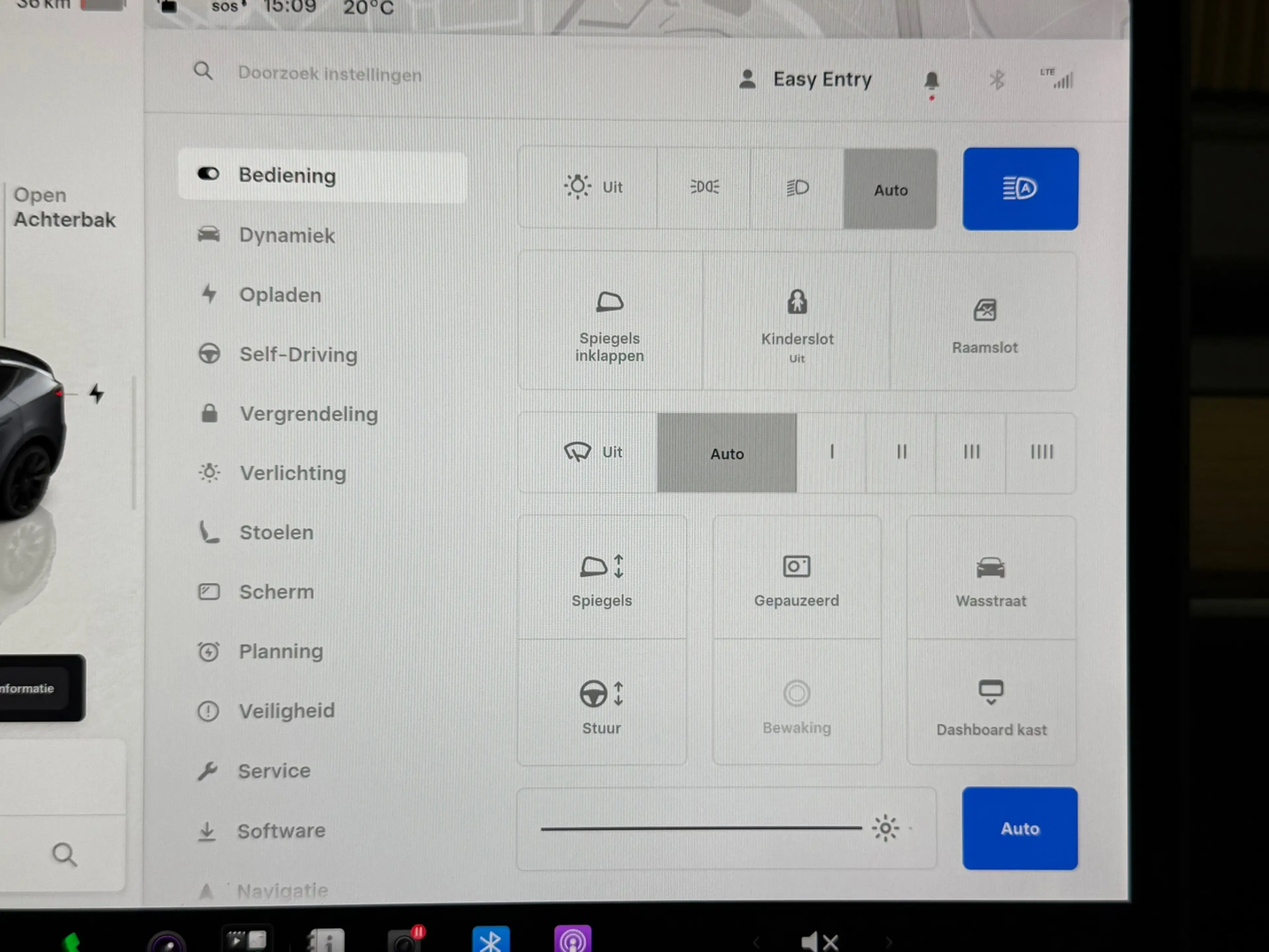 Tesla Model Y Long Range AWD 75 kWh 533KM bereik WLTP — photo 27