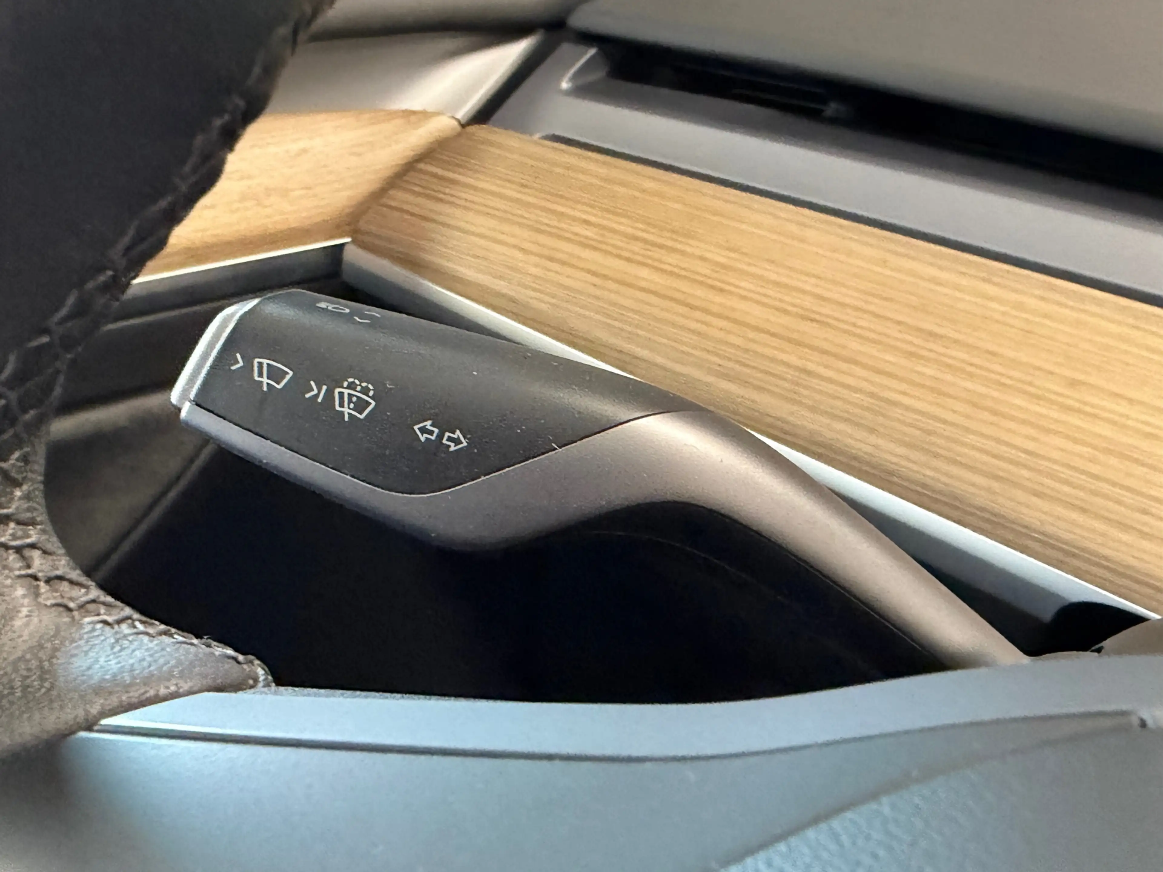 Tesla Model Y Long Range AWD 75 kWh 533KM bereik WLTP — photo 21