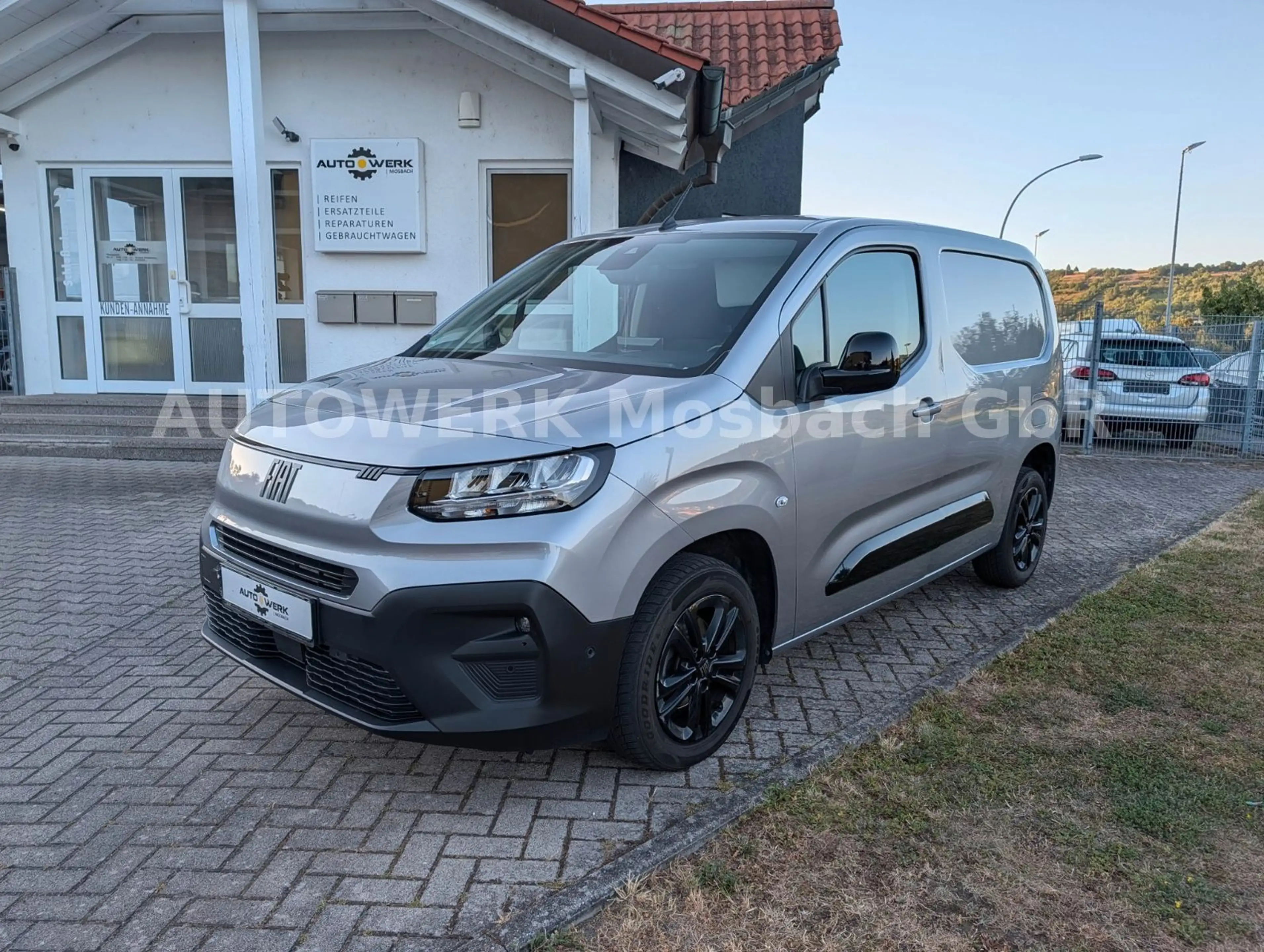Fiat Doblo Kastenwagen/Voll/3-Sitzer/MwSt ausweisbar — photo 3
