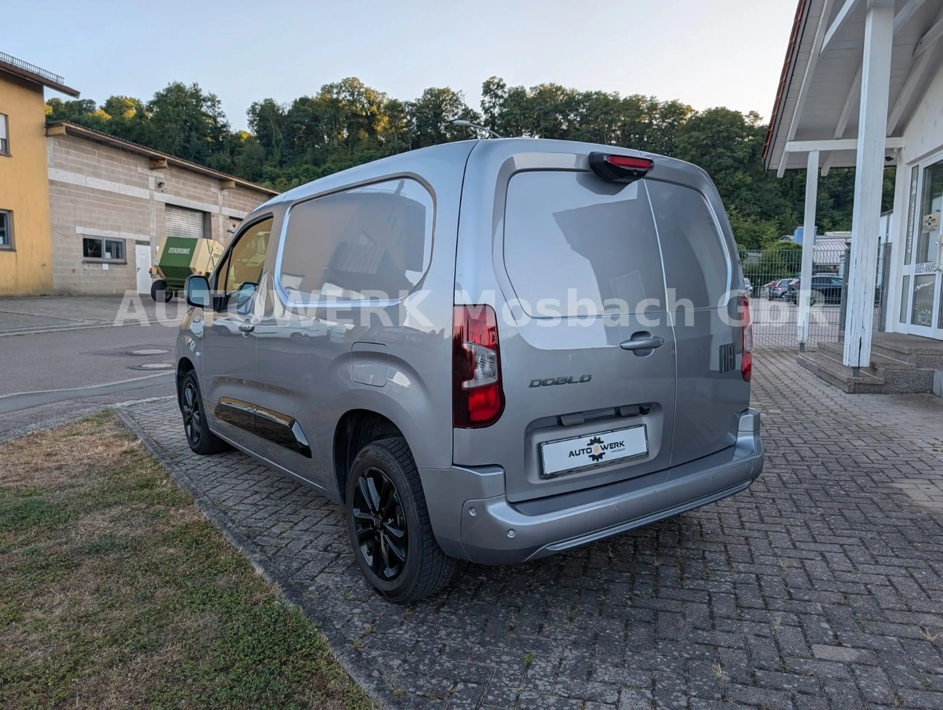 Fiat Doblo Kastenwagen/Voll/3-Sitzer/MwSt ausweisbar — photo 5
