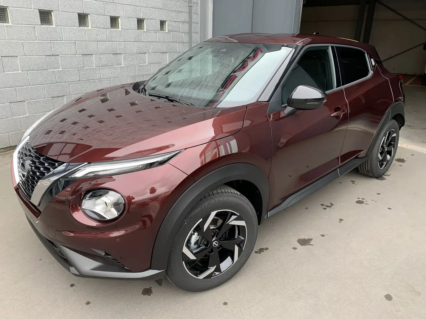 Nissan Juke DIG-T N-Connecta - 1