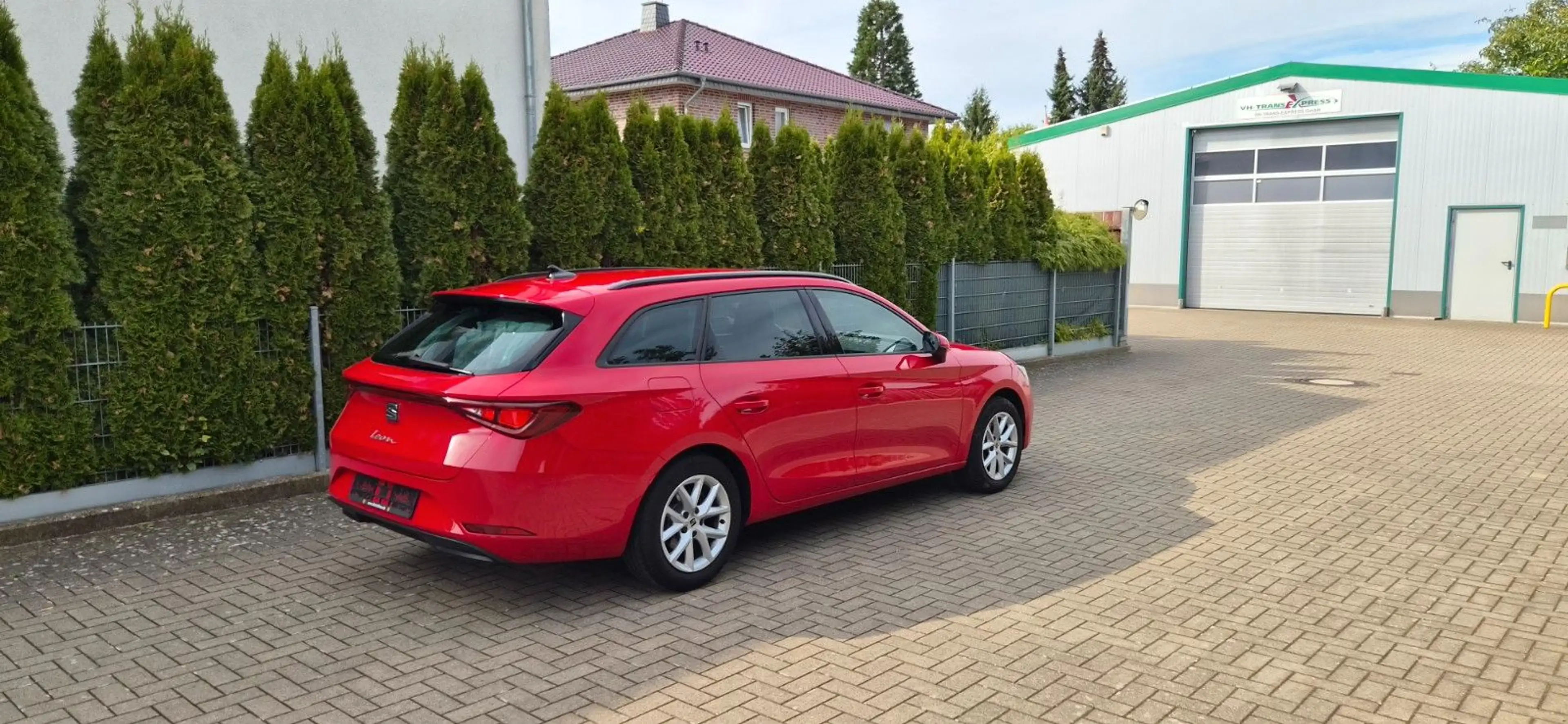 SEAT Leon Sportstourer Style 1 Hand — photo 4