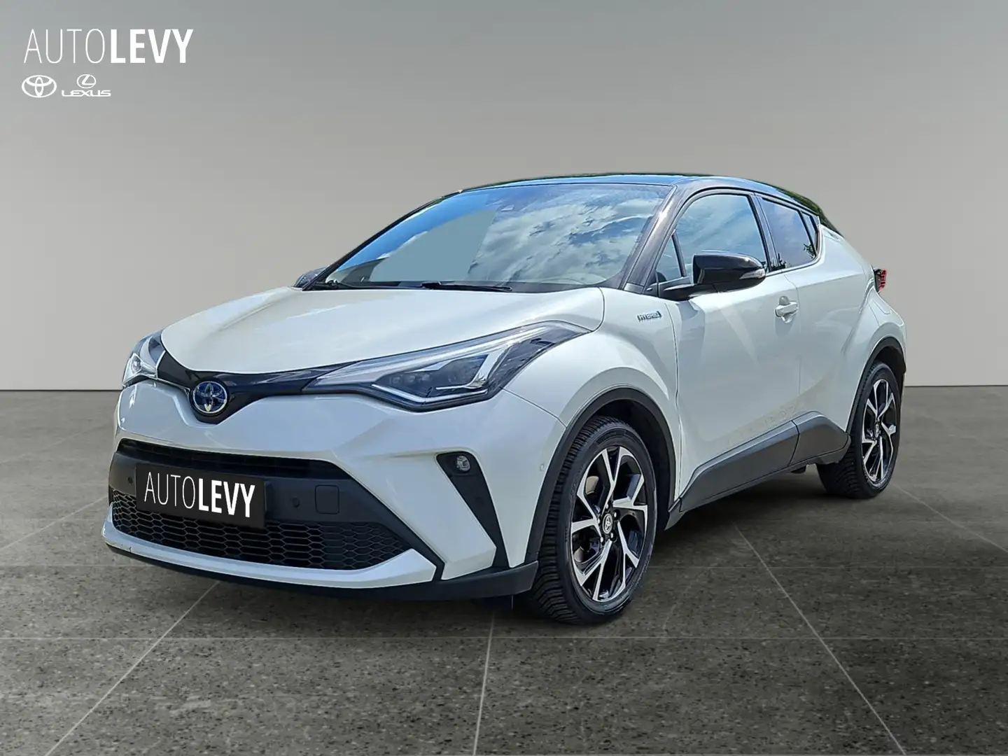 Toyota C-HR 2.0 Hybrid Team D LED*PDC*SHZ*CarPlay*LHZ Белый - 2