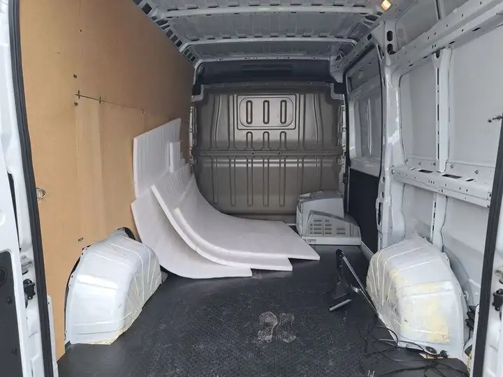 Peugeot Boxer 2025, foto 10