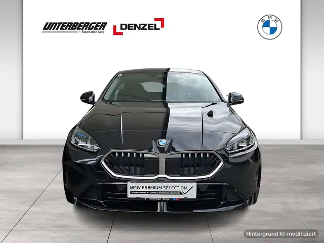 BMW 1 Series view 2