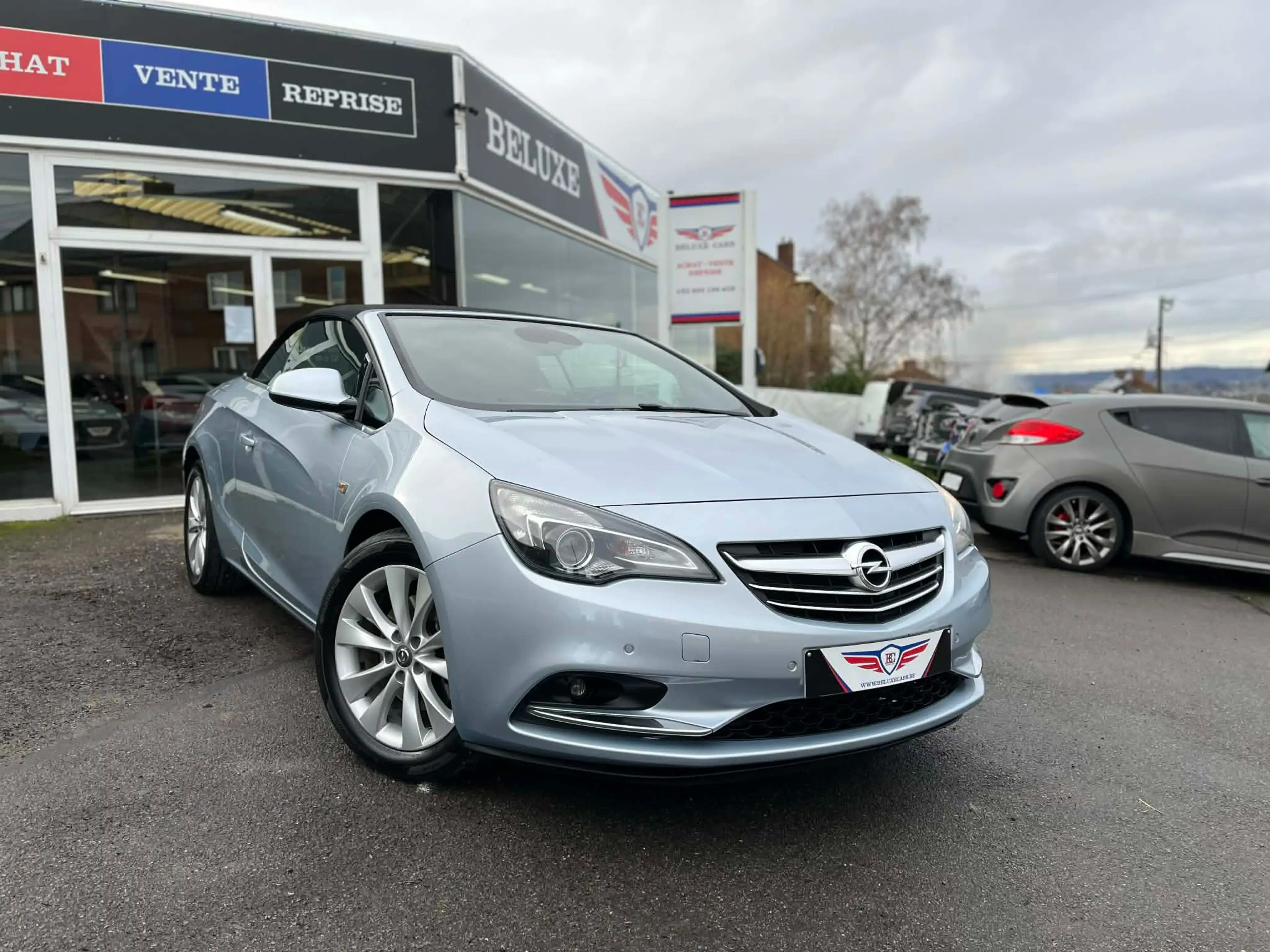 Opel Cascada CABRIO 1.4 Turbo *SPORT*CUIR*CLIM*GPS*PDC*REG-VTS* — photo 3