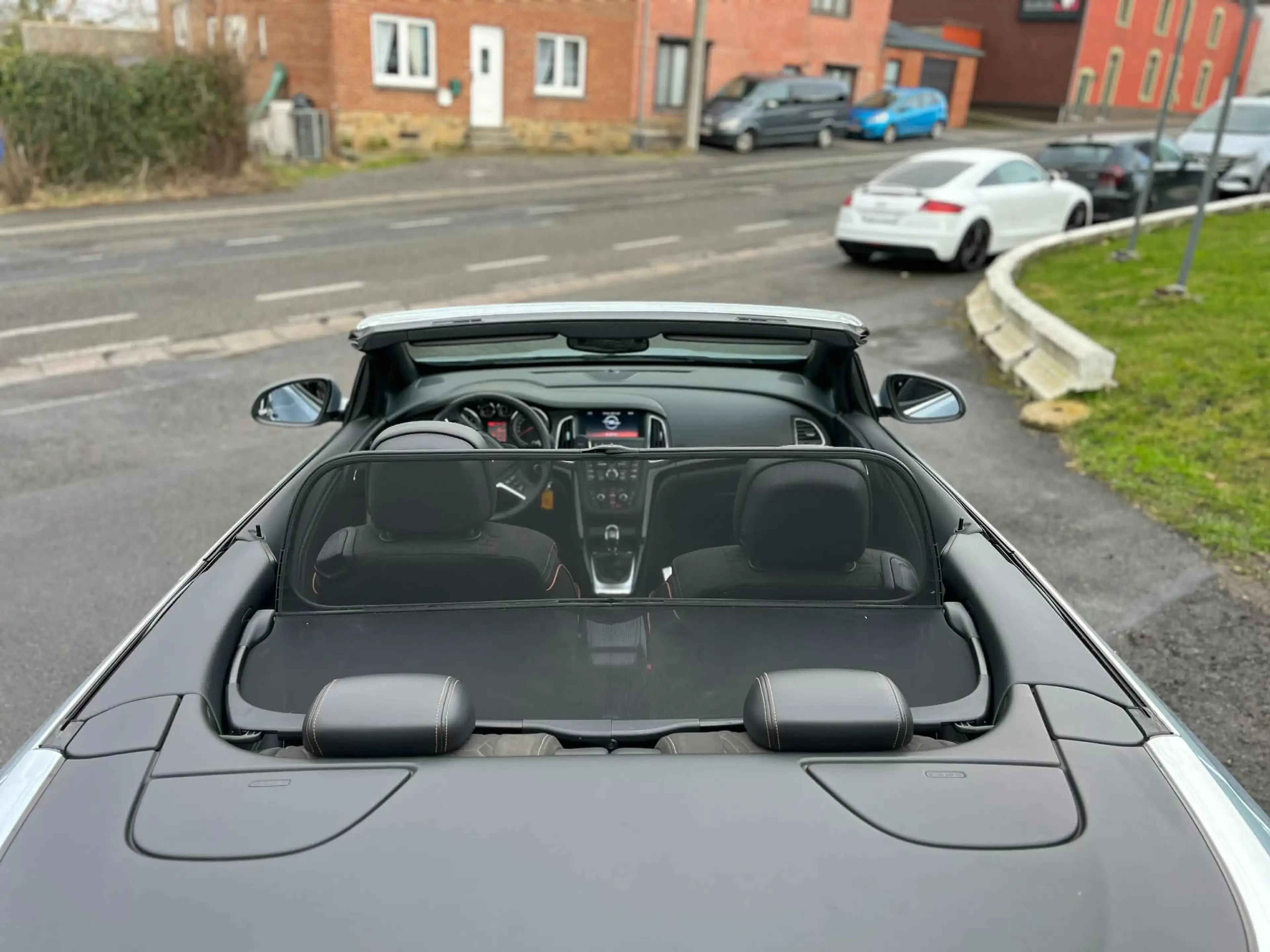 Opel Cascada CABRIO 1.4 Turbo *SPORT*CUIR*CLIM*GPS*PDC*REG-VTS* — photo 14