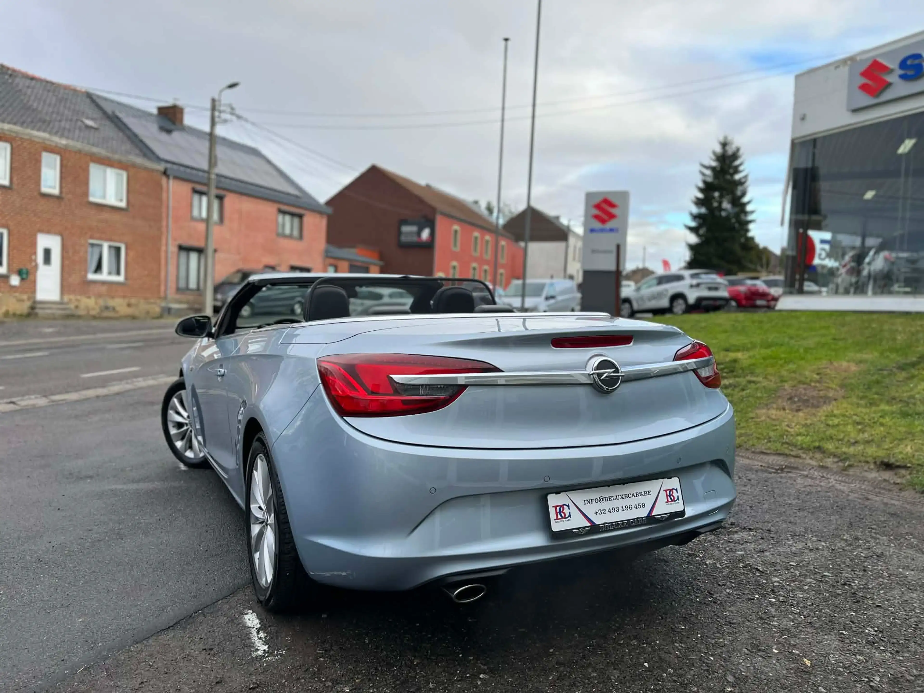 Opel Cascada CABRIO 1.4 Turbo *SPORT*CUIR*CLIM*GPS*PDC*REG-VTS* — photo 11