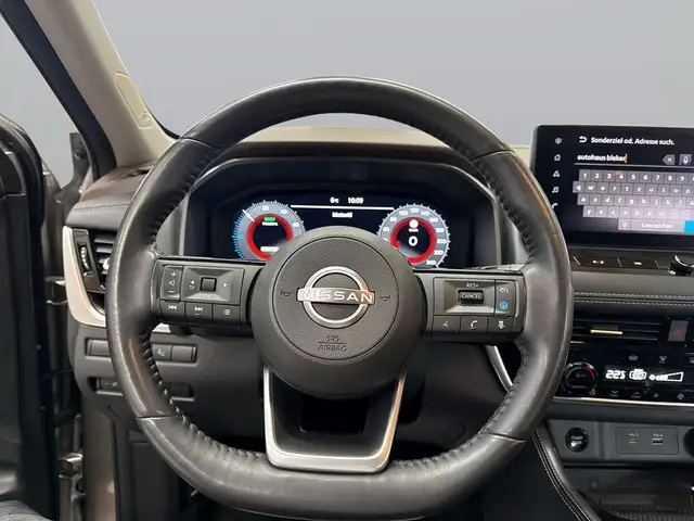Nissan X-Trail view 15
