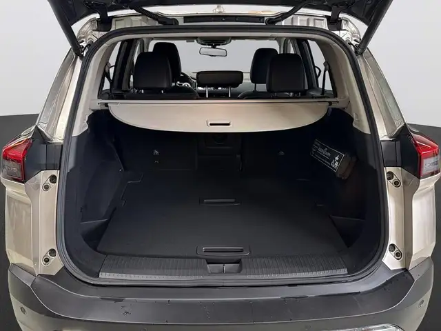 Nissan X-Trail view 9
