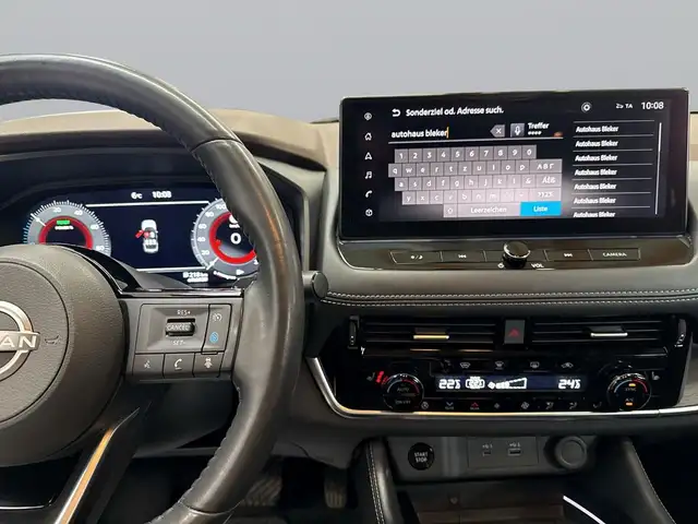 Nissan X-Trail view 14