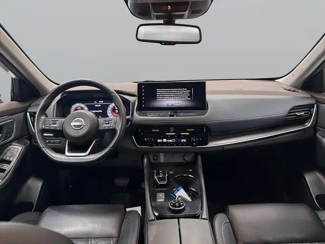Nissan X-Trail view 12
