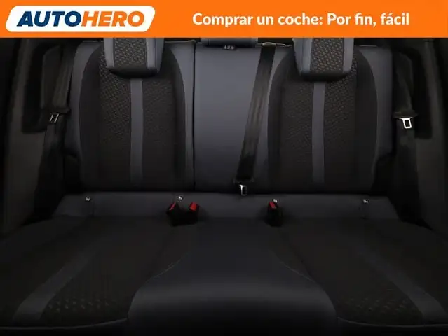 Peugeot 2008 view 16