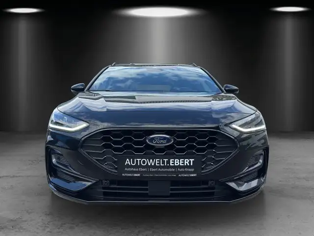 Ford Focus view 6