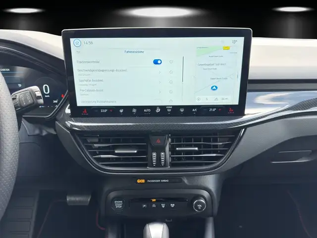 Ford Focus view 10