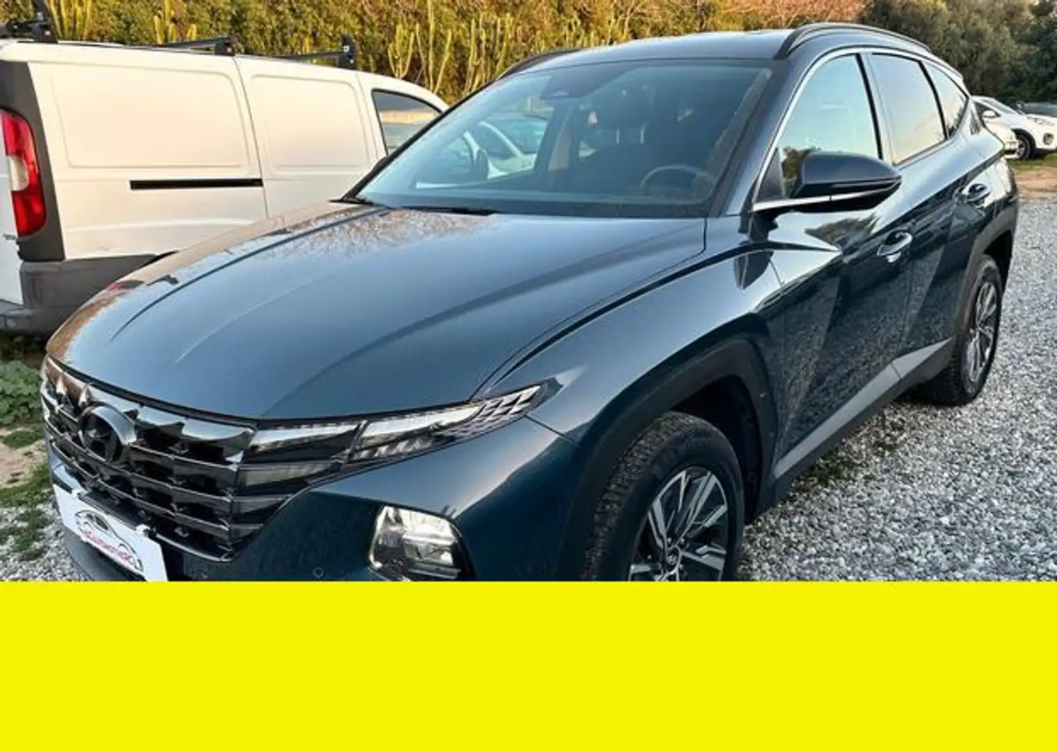 Hyundai TUCSON - 1