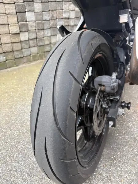 Kawasaki Z 400 - foto 5