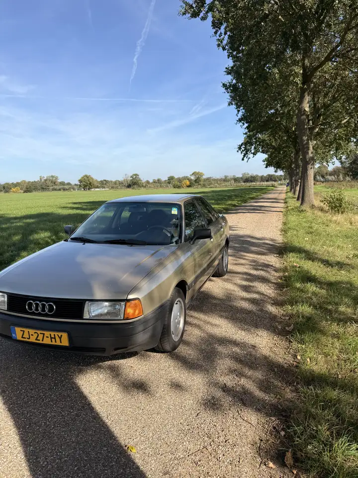 Audi 80 1.8 S, foto 3