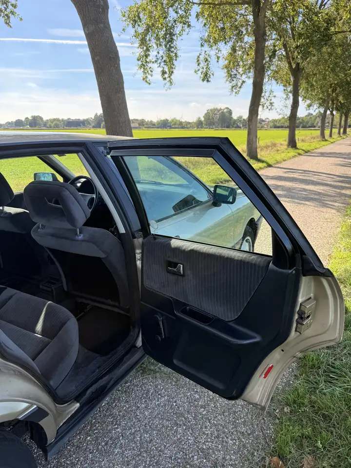 Audi 80 1.8 S, foto 11