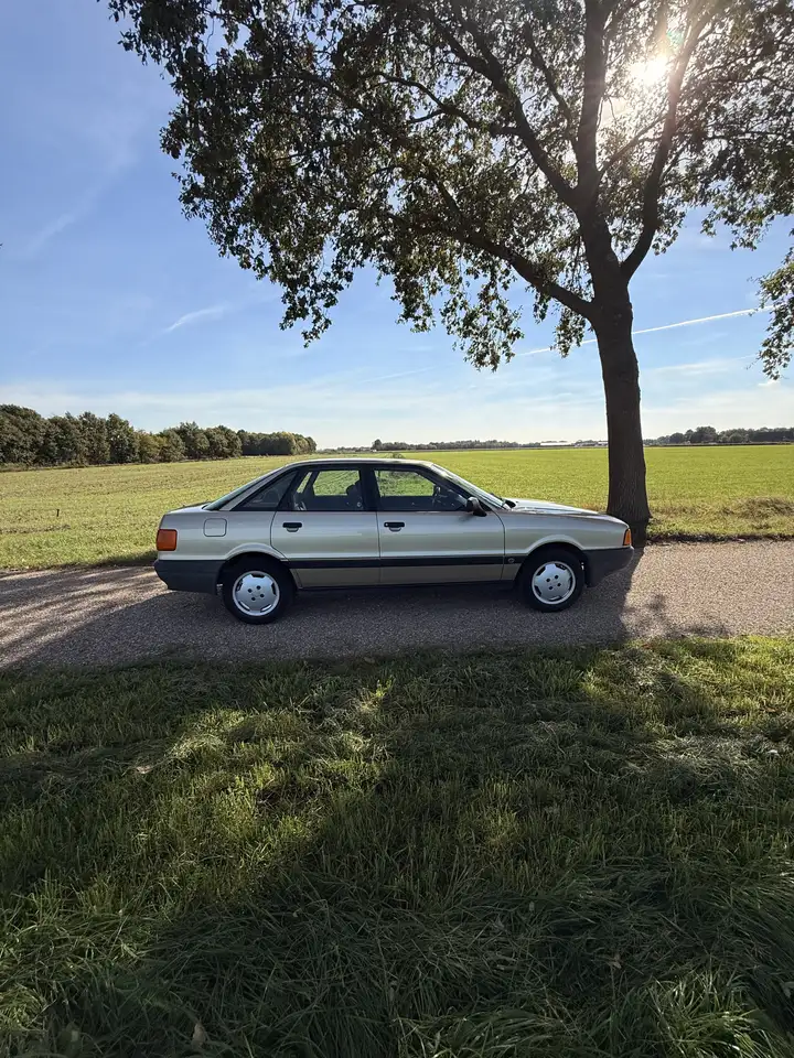 Audi 80 1.8 S, foto 7