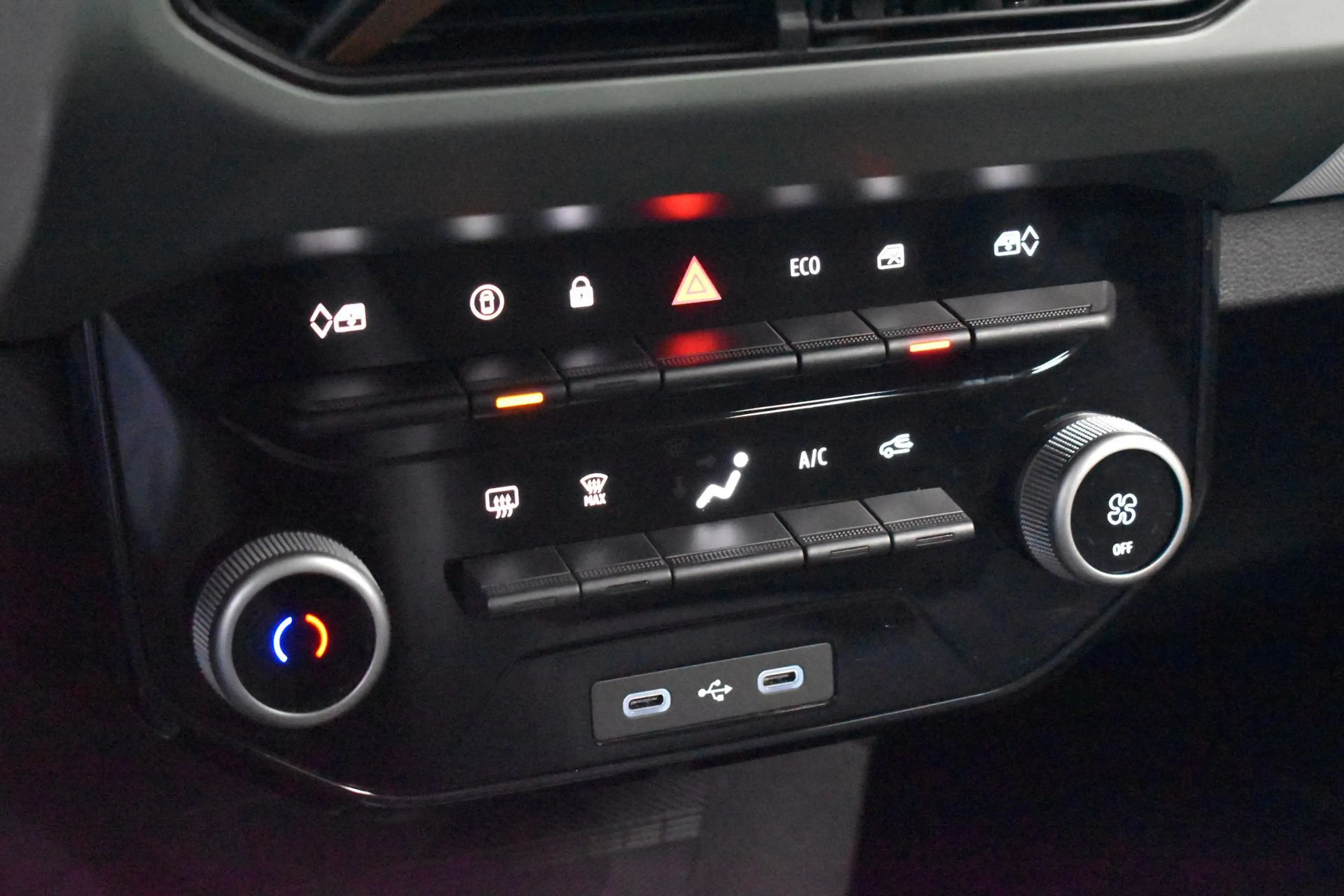Dacia Spring 26,8 kWh Extreme / Valckenier Denderhoutem — photo 14