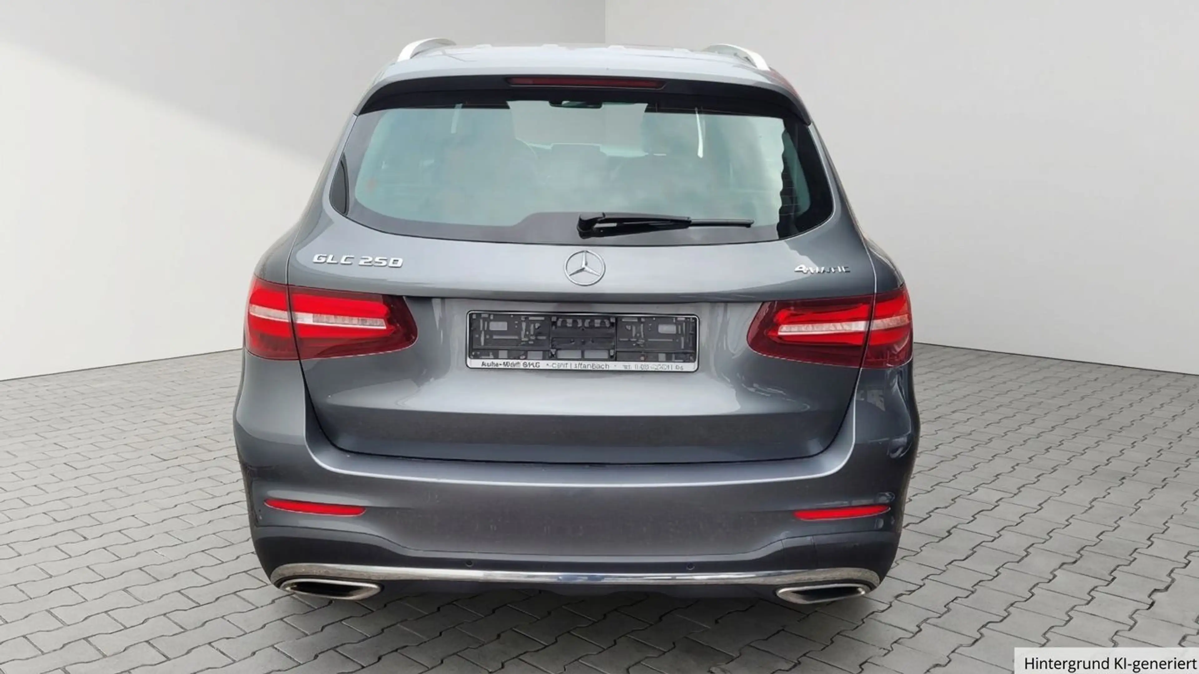 Mercedes-Benz GLC 250 4matic AMG Line Leder, Comand, LED... — photo 7