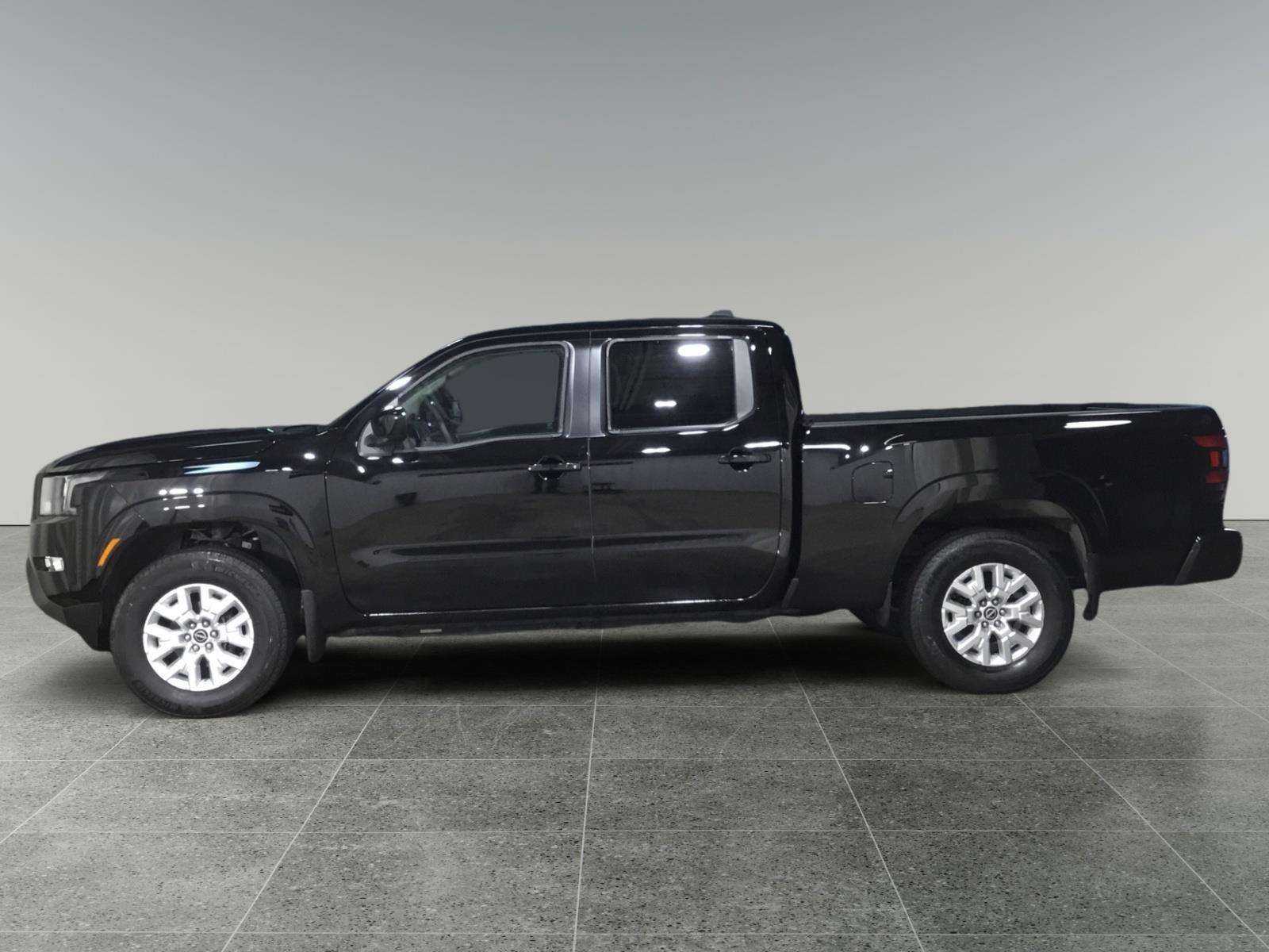 2024 Nissan Frontier SV — снимка 1