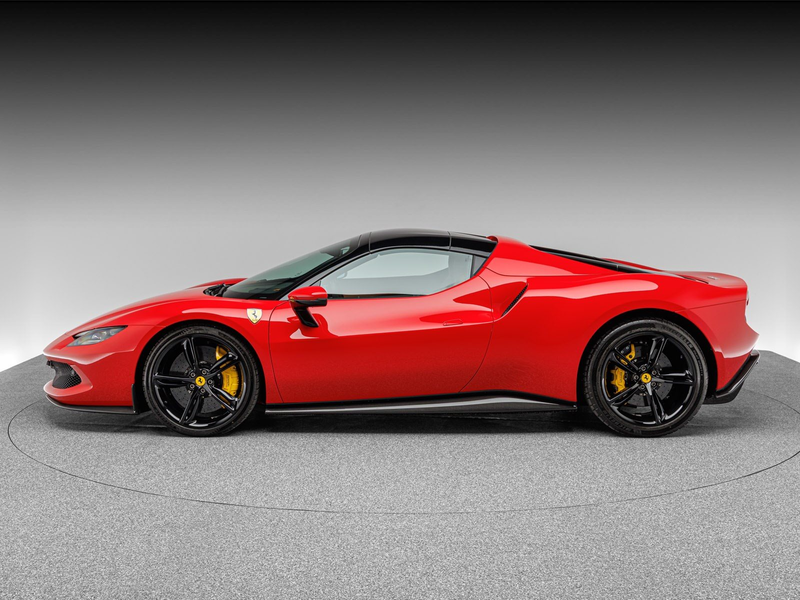 Ferrari 296 GTS — photo 12