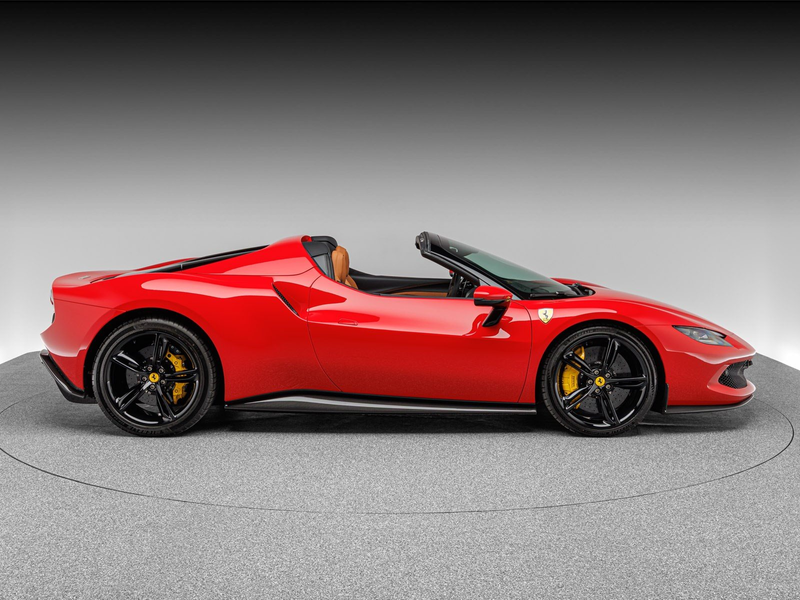 Ferrari 296 GTS — photo 8